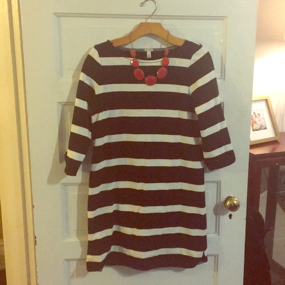 Black and White 3/4 shift dress